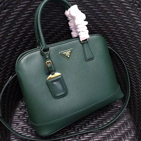 prada bag hk|prada手提包.